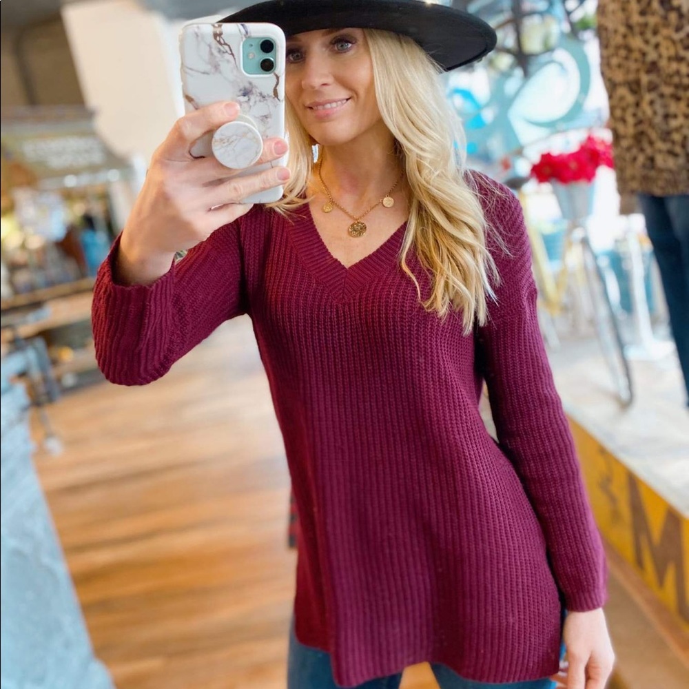 Knit Sweater - Burgundy